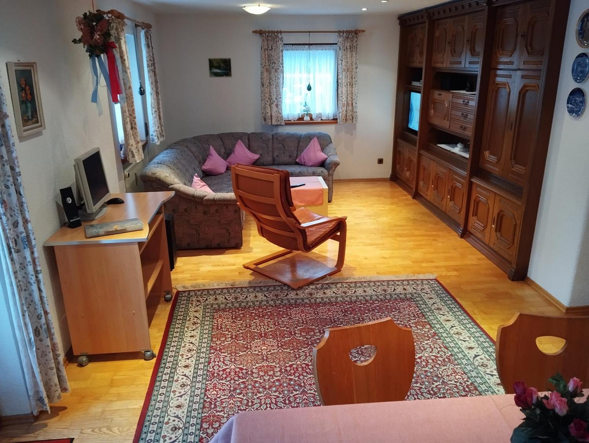 Апартаменты Haus Berggruss Inkl. Chiemgaukarte Рупольдинг Экстерьер фото