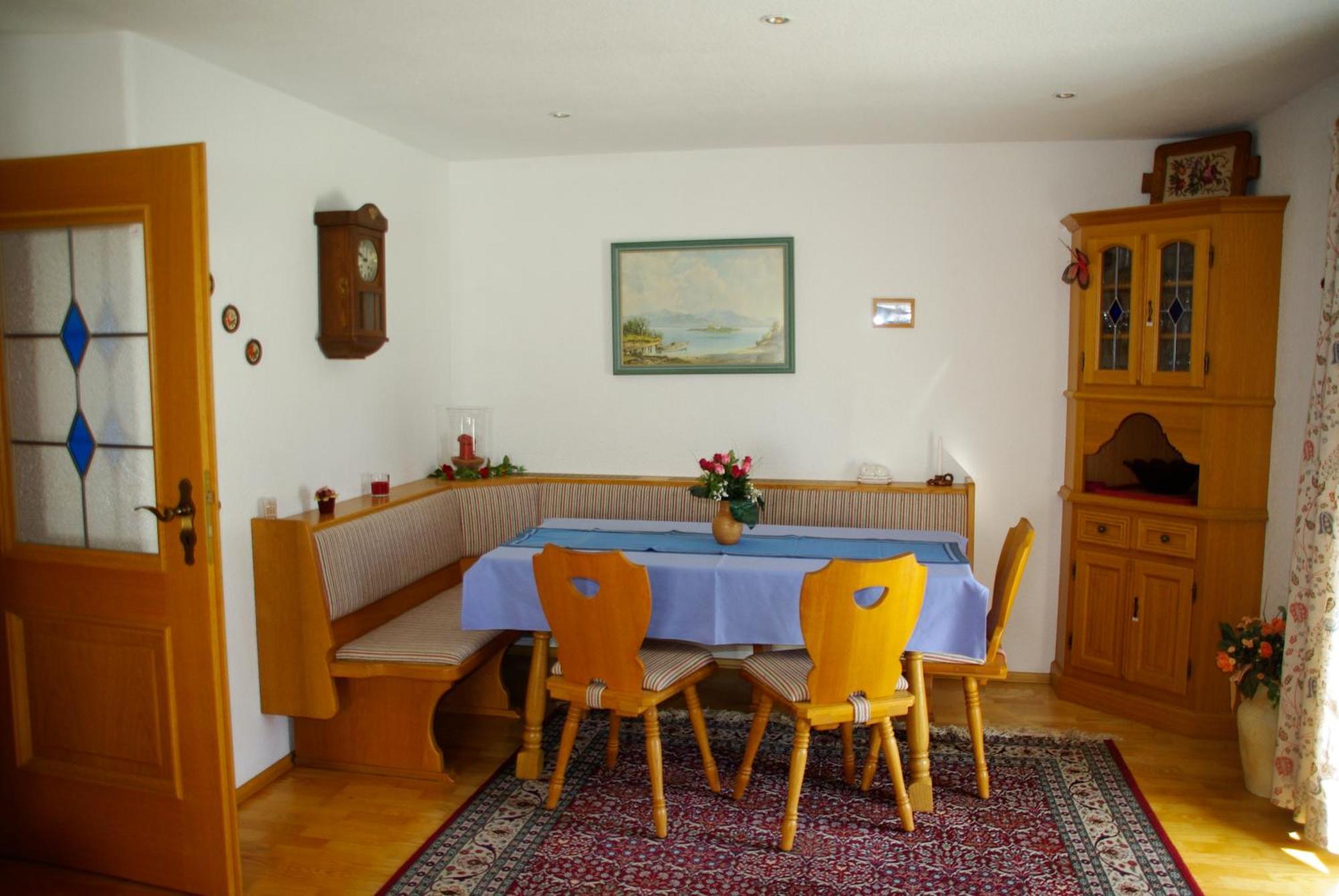Апартаменты Haus Berggruss Inkl. Chiemgaukarte Рупольдинг Экстерьер фото